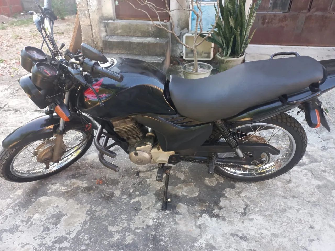 Honda CG 125 2012 - Preta - Conservada - Foto 5