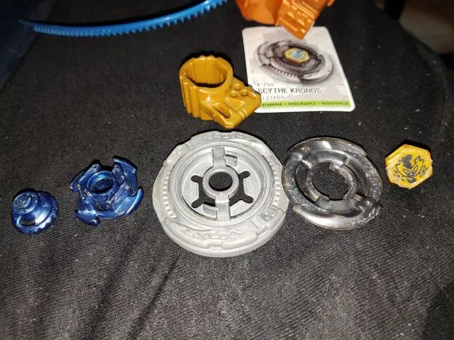 Beyblade Scythe Kronos  - Foto 4
