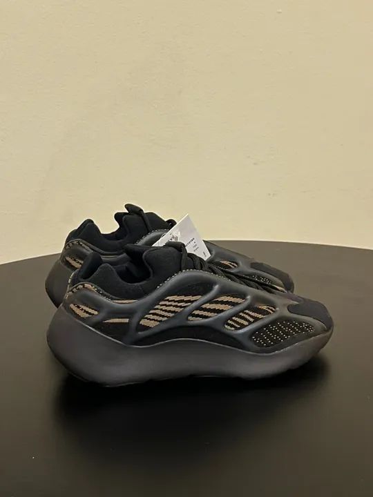 TENIS ADIDAS YEEZY 700 V3 CLAY BROWN ORIGINAL