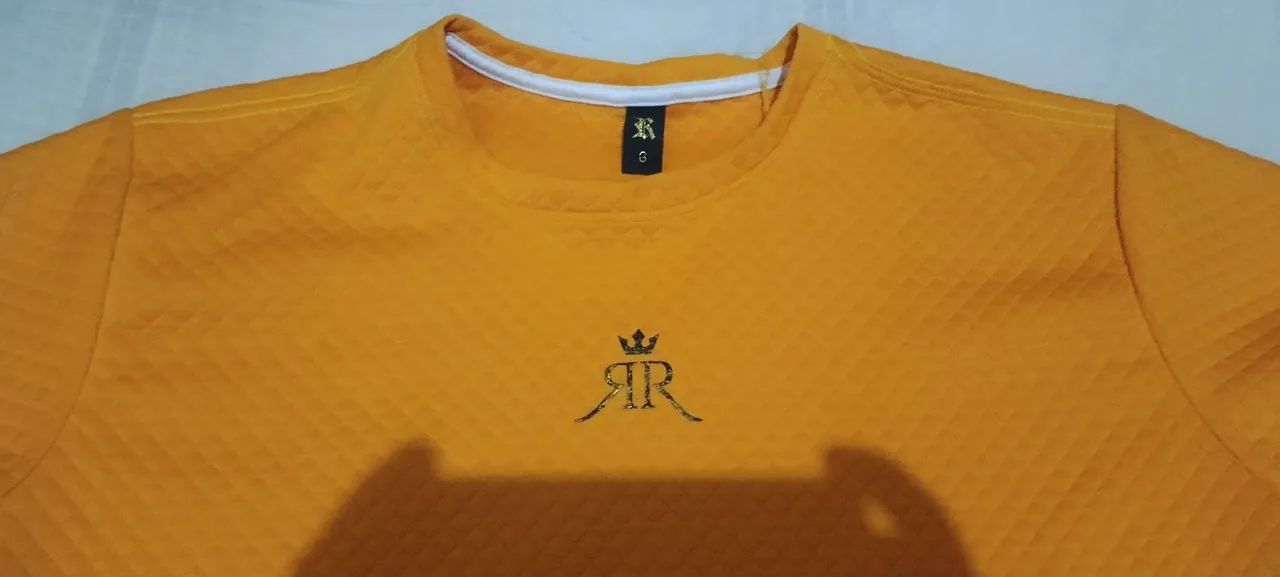 Camisa M masculina nova.