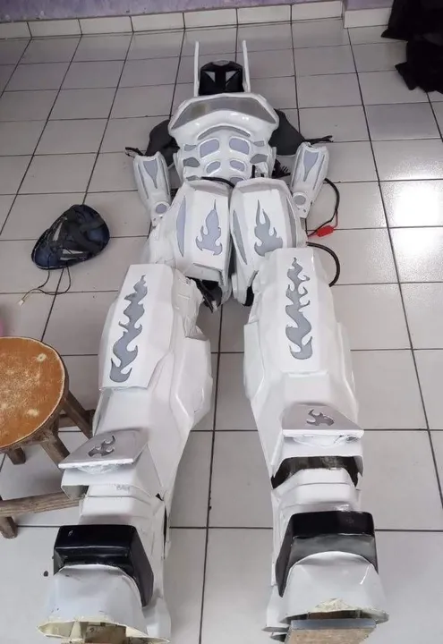 Robô de led Zeus 3D de fibra 2 em 1