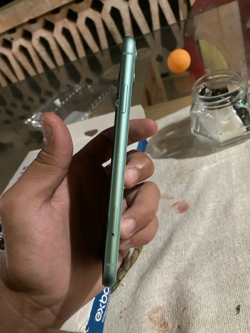 Carcaça iphone 11 verde em perfeito estado  - Foto 4