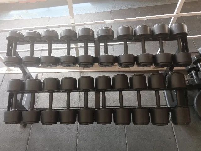 Estante de Dumbell injetado 12kg ao 30kg 