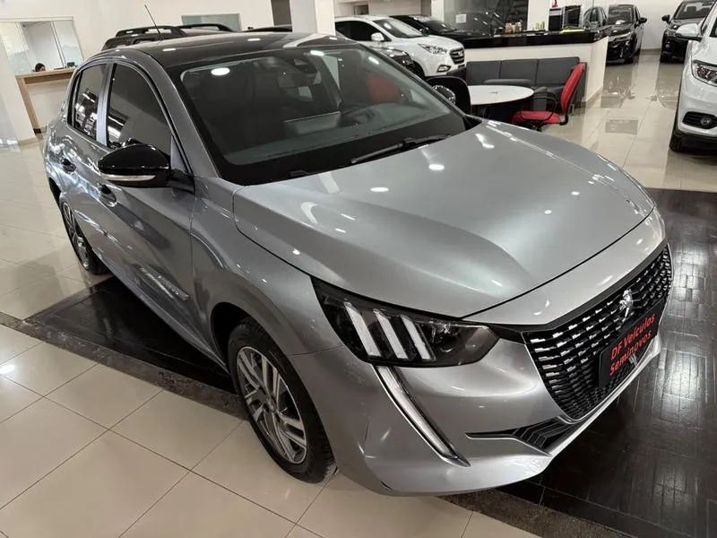 PEUGEOT 208 GRIFFE AT 2024