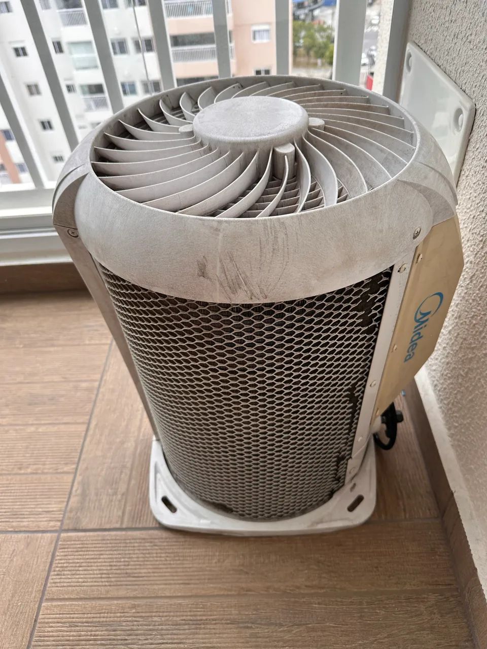 Ar-Condicionado Split Inverter Springer Midea 9.000 BTUs - 1 ano de uso  - Foto 3