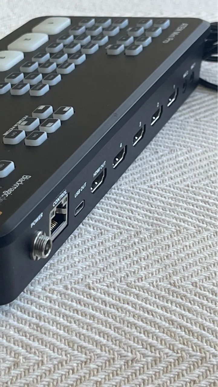 ATEM Mini Pro - Mesa de Corte Blackmagic Design - Foto 4