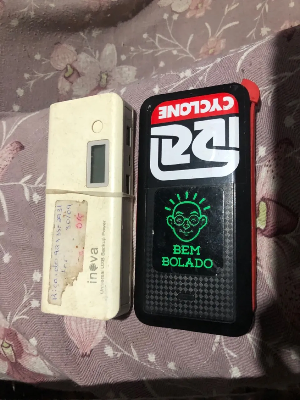 Carregador portátil para celular