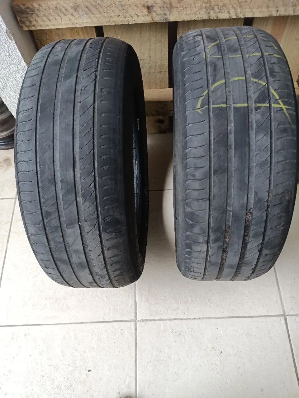 Pneu Michelin 205 x 55 R17