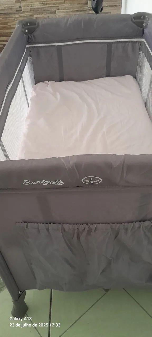 Berço vira chiqueirinho portátil burigotto  - Foto 3