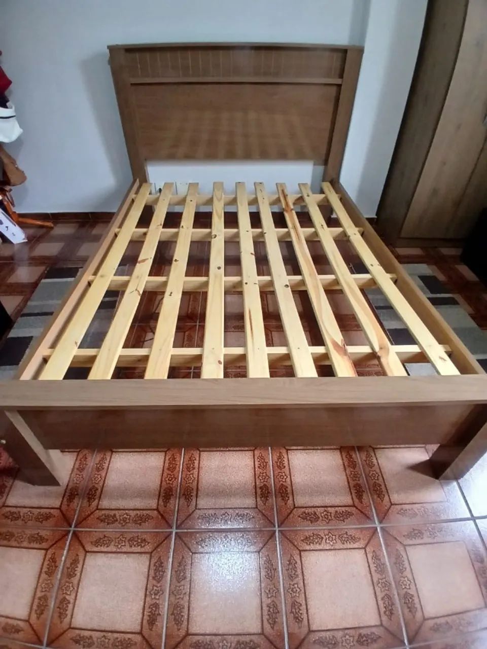 Cama de Casal com colchão64276679719427120