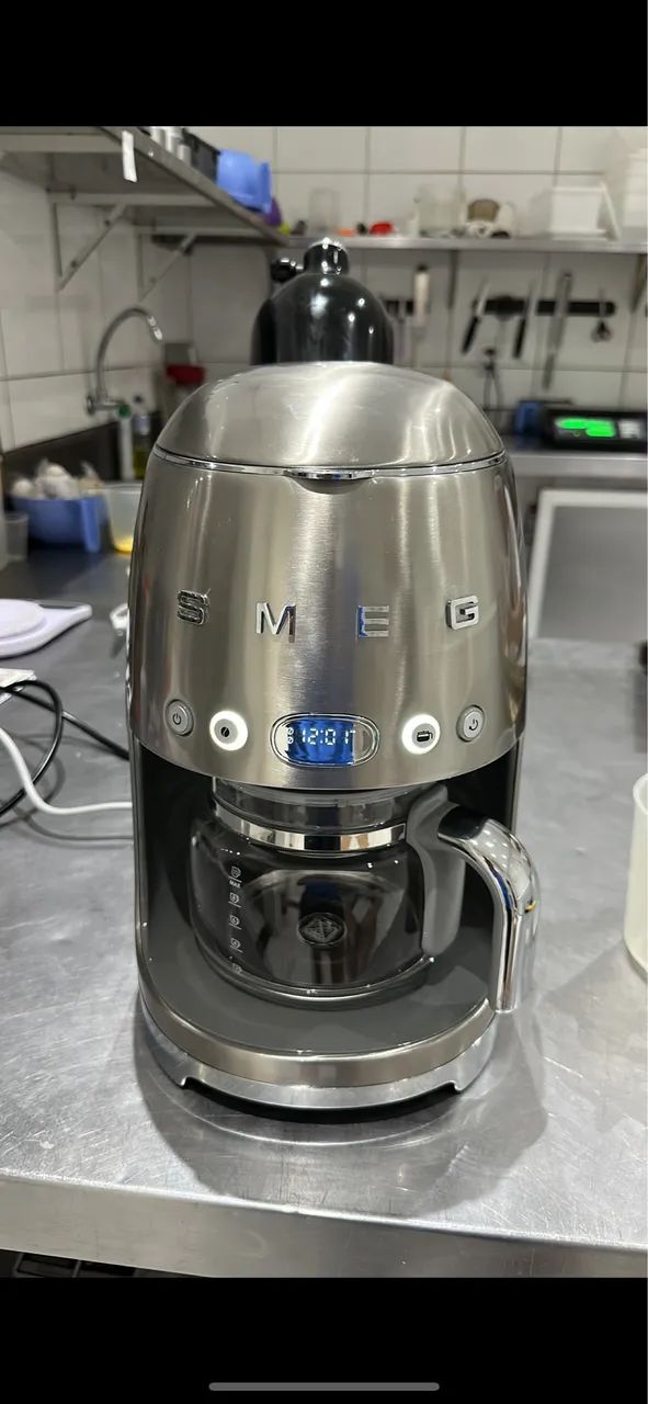 Cafeteira SMEG - 220W