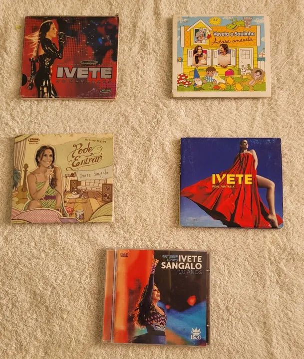 CD'S carreira solo de Ivete Sangalo.
