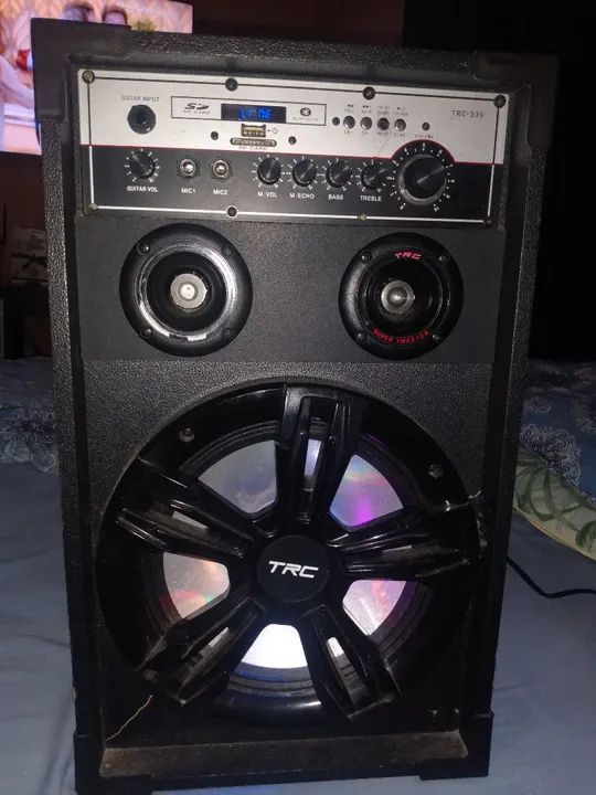 Caixa de Som Amplificada TRC 339