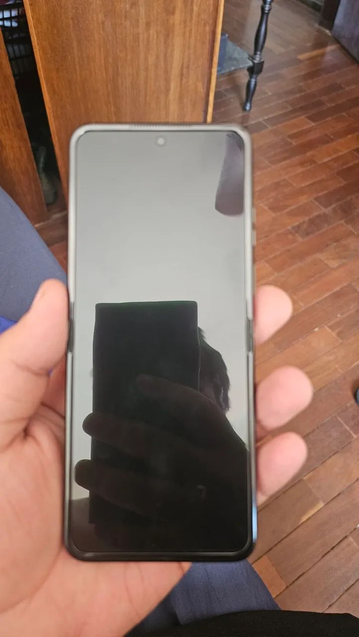 Razr 50 Motorola NOVO NUNCA USADO - Foto 5