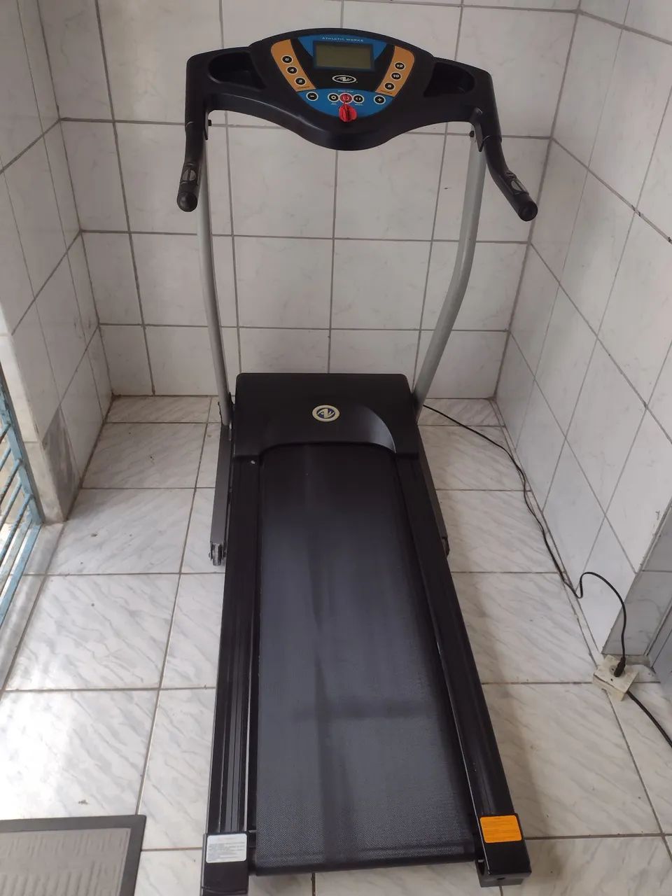 Esteira Athletic Works - Foto 2