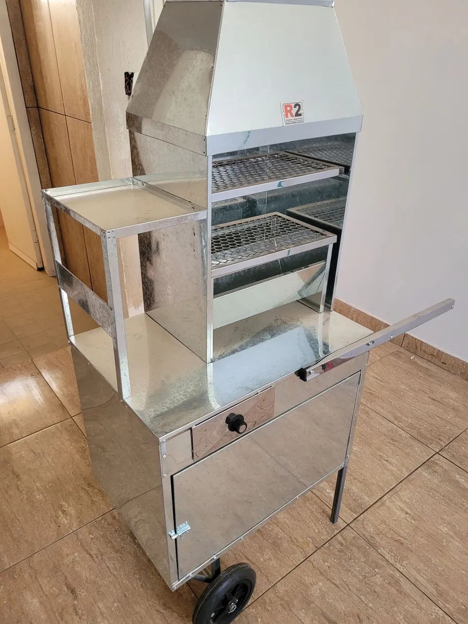 Churrasqueira Completa para Churrasquinho Espetinho - Foto 3