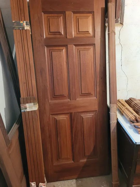 Porta madeira 80cm maciça mogno. - Foto 4