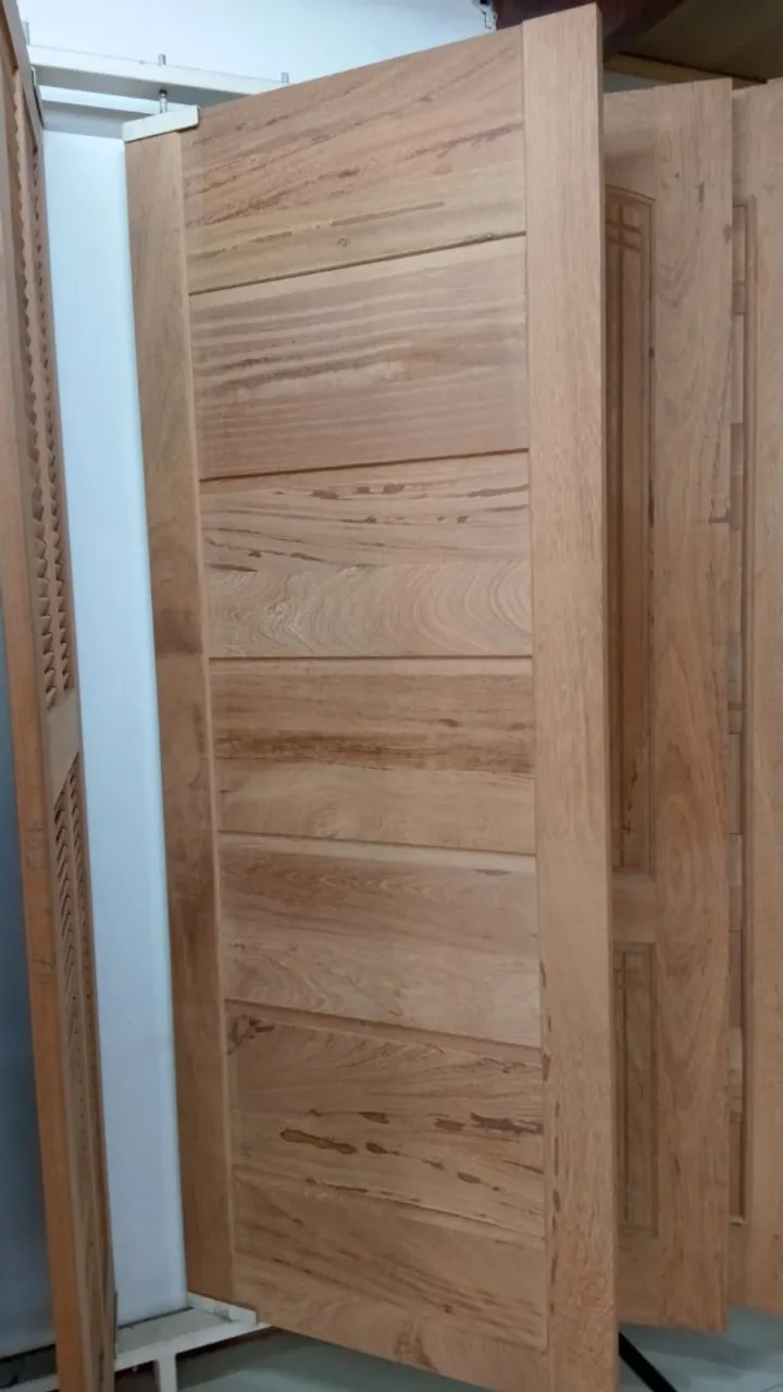 Porta BBB madeira angelim pedra- maciça 3 tamanhos