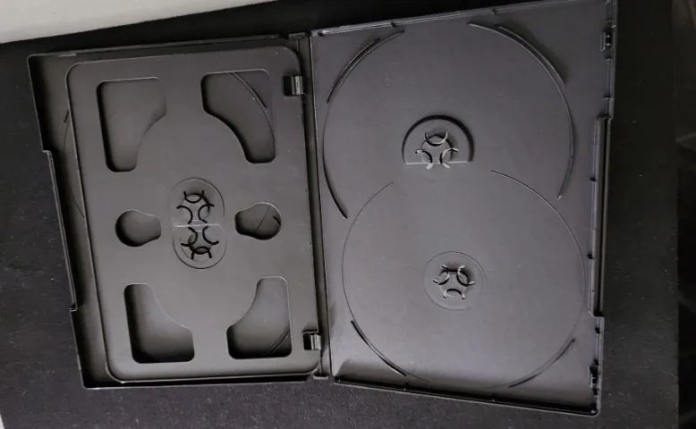 Estojo plástico DVD-BOX sextuplo (para 6 DVD's) preto - CAIXA COM 30