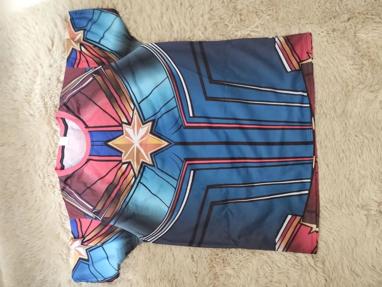 Camisa heróis e outras - Foto 2