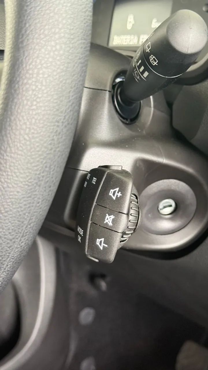 Kwid Outsider 2026 0km com taxa promocional de 0,39% - Foto 5