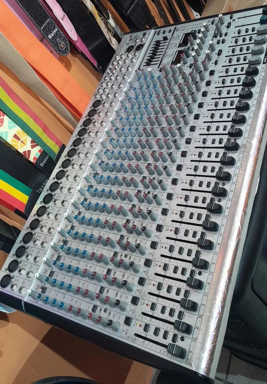 Mesa Behringer Eurodesk 2442fx