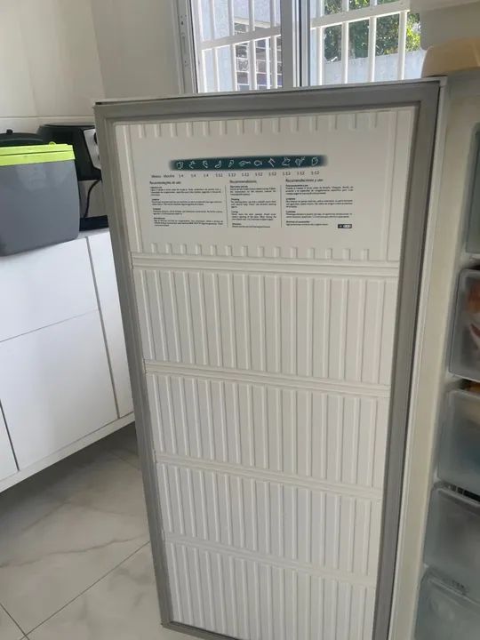 Freezer Electrolux Branco 220 V - Foto 3
