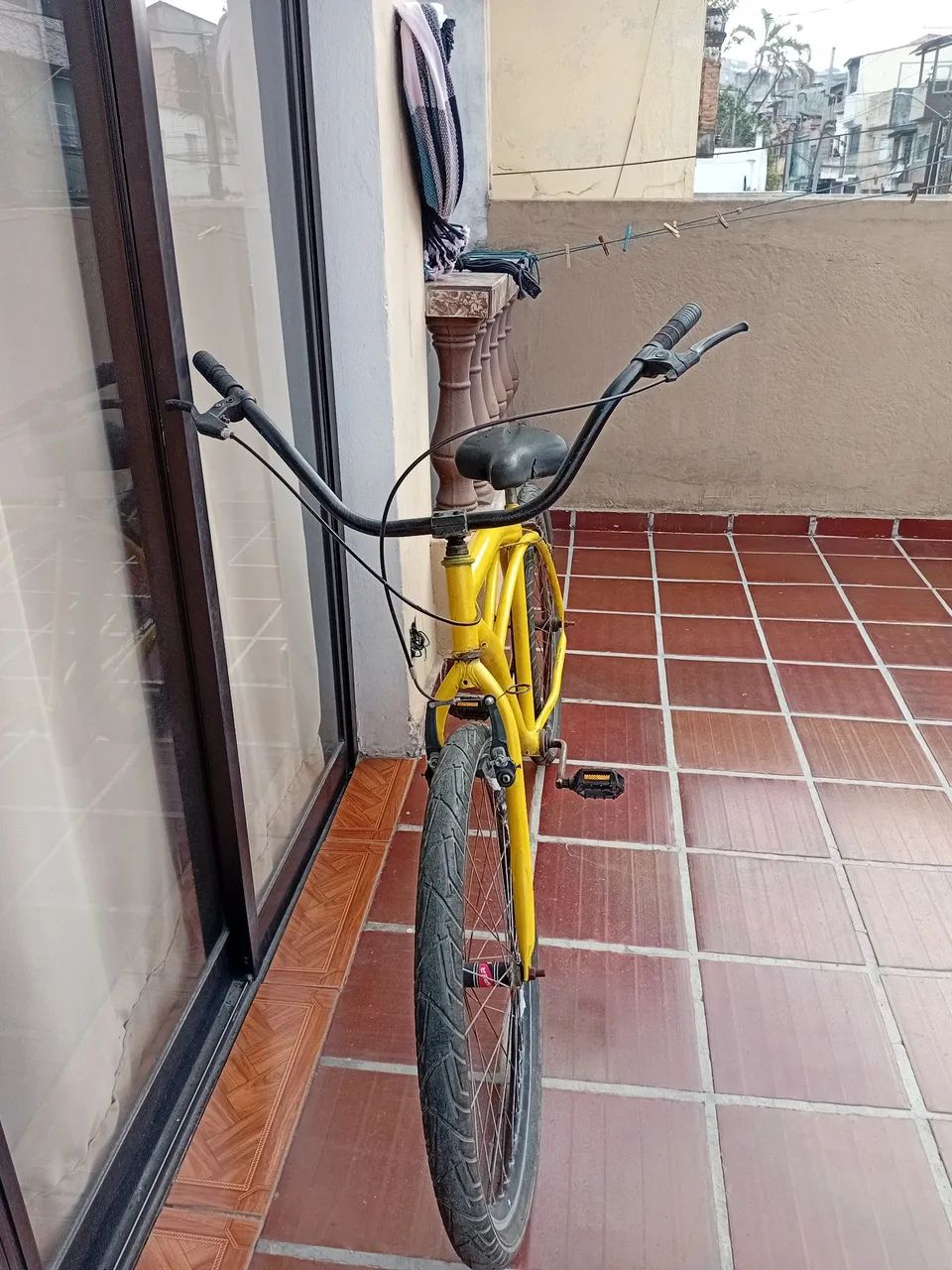 Bicicleta amarela em ótimo estado - Foto 5