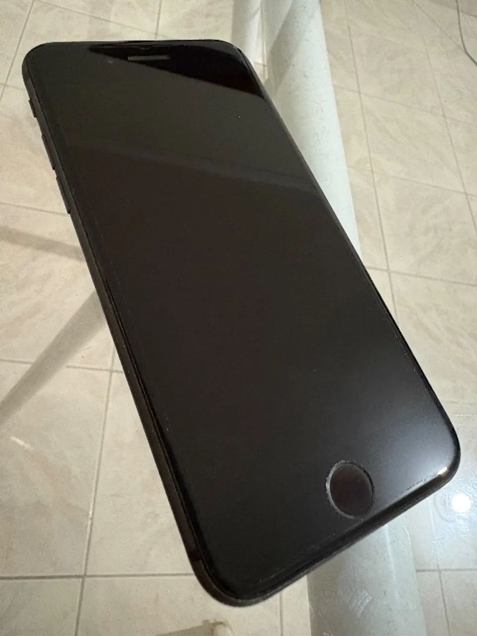 iPhone 8 64gb Impecável na Caixa - Foto 3