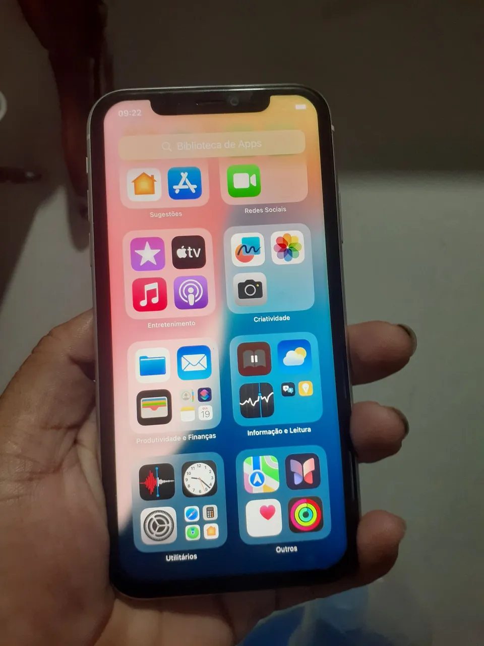 IPHONE 11 64 GB, SE MANTEM ORIGINAL AINDA, PEGANDO FACE ID, SEM AVARIA