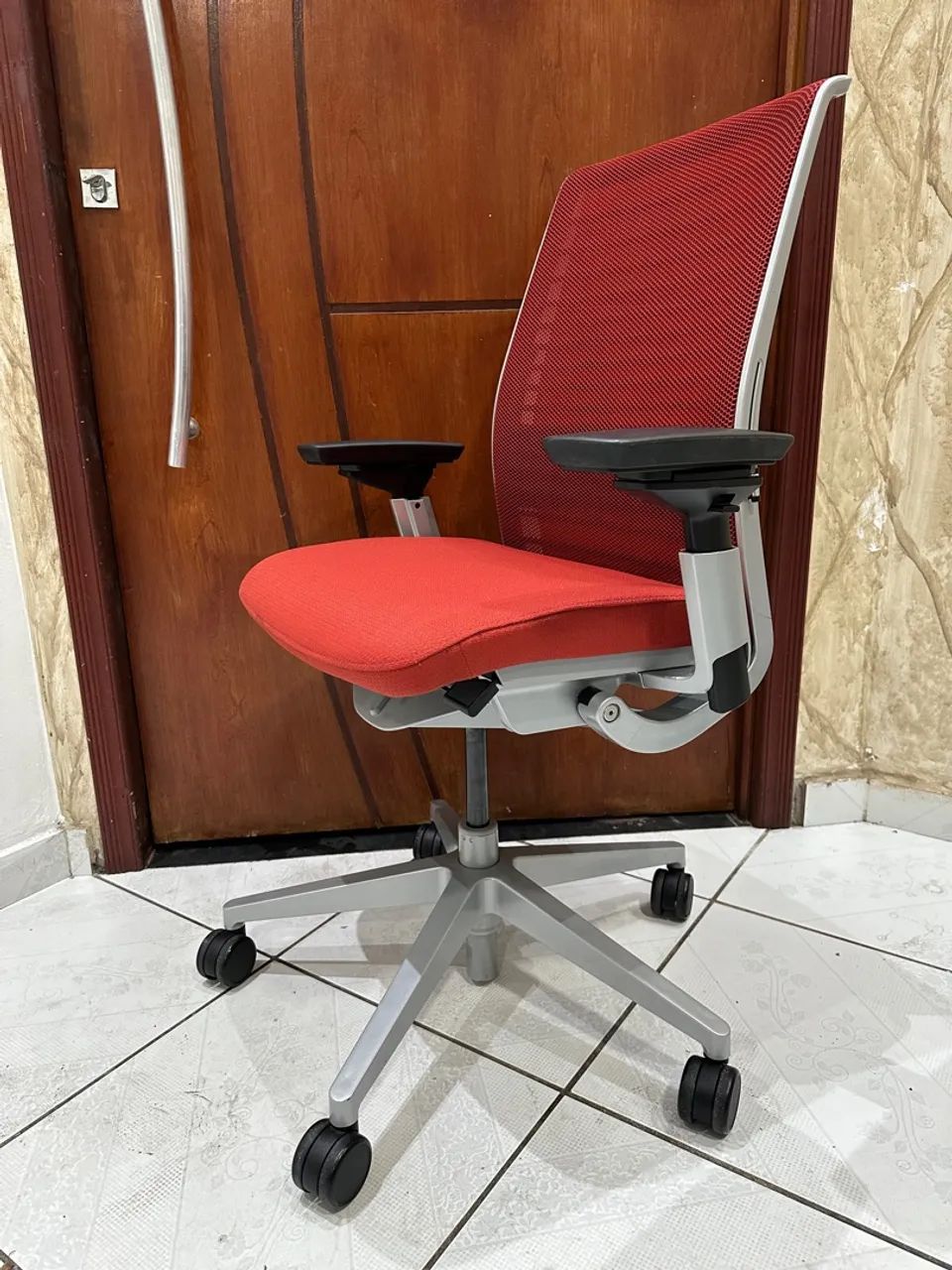 cadeira steelcase think v2 completa  - Foto 5