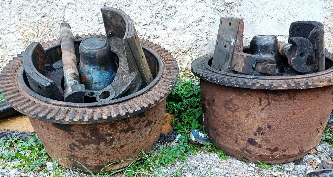 Cubos de Rodas da Tração do Scania 112 e 113.