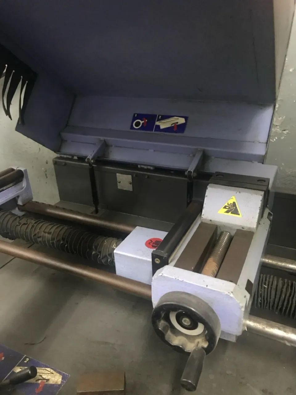 Serra para alumínio automática  - Foto 5