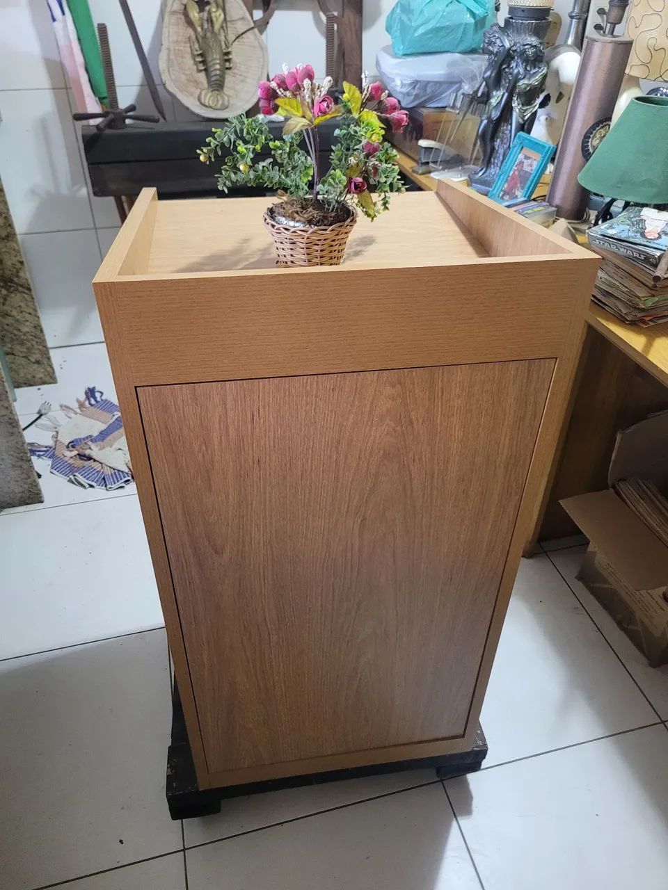 Pulpito 100 % MDF,leia: