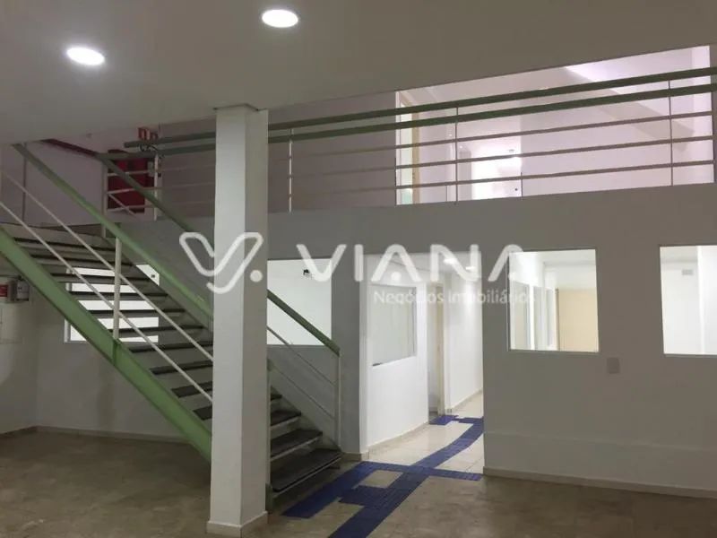 Prédio Comercial à Venda e Aluguel no Bairro Vila Marina em Santo André.