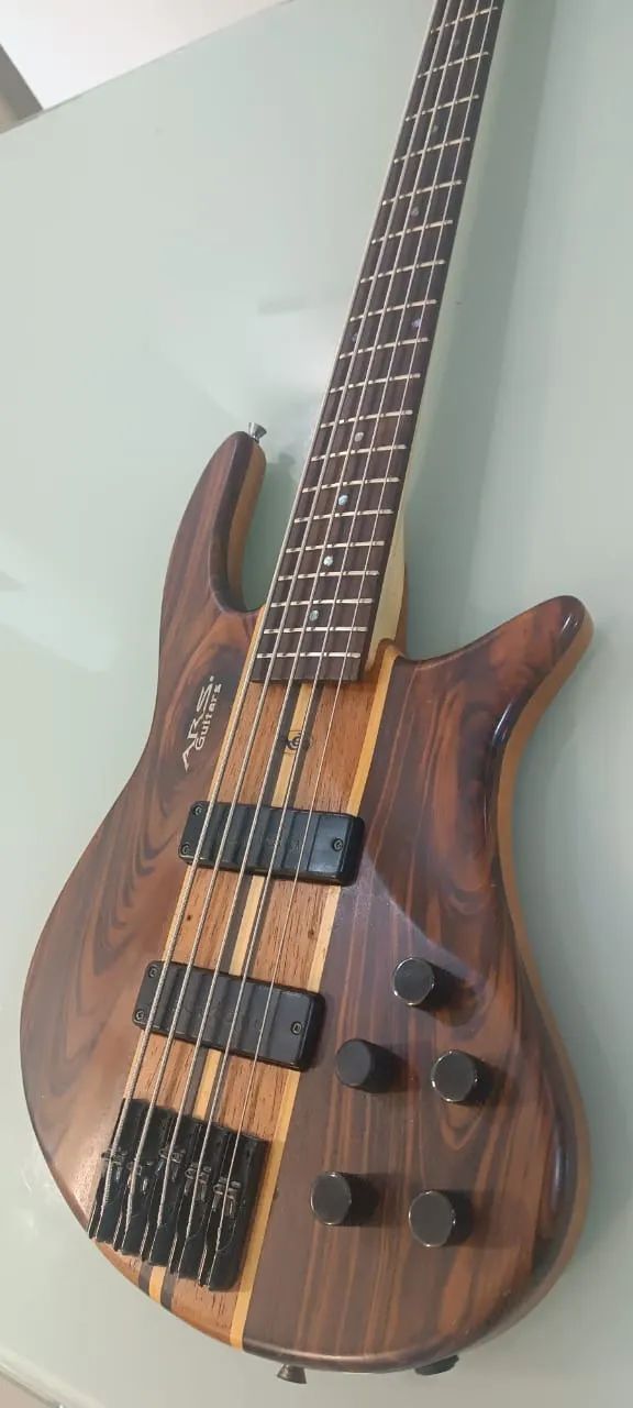 Baixo 5 cordas Captaçao e circuito Bartolini - Foto 3