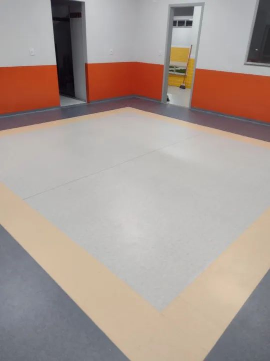Instalação piso em manta 