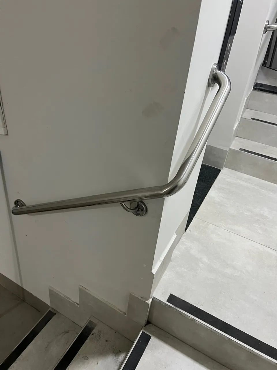 Corrimão de Escada em Aço Inox - Foto 2