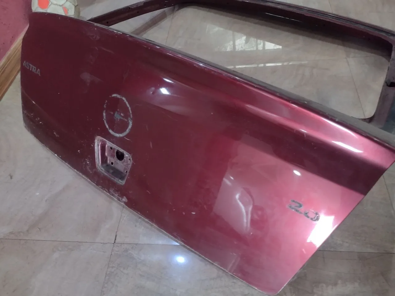 Porta Malas Astra Hatch 04/12