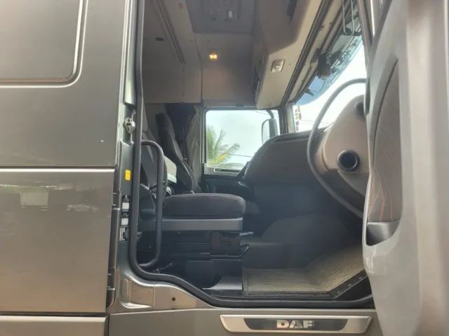 DAF XF 530 FTT 2021 automatico 6x4 completo - Foto 10