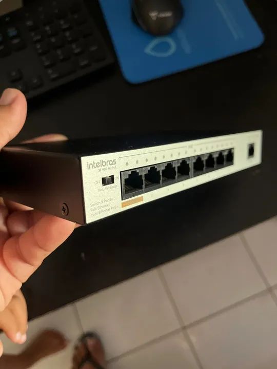 Switch de Rede Intelbras 8 Portas POE - Foto 2