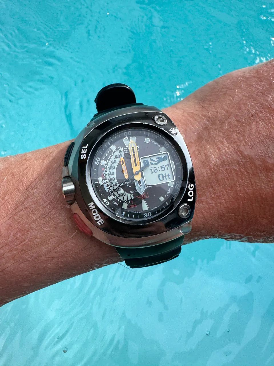 Citizen Aqualand Meia Lua JV0051 - Foto 2