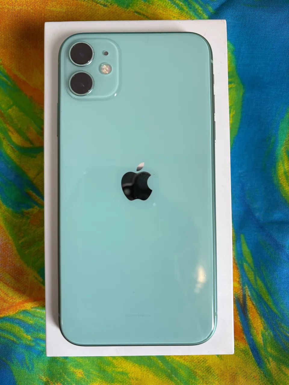 iPhone 11 グリーン iPhone 11 Apple 256GB Verde 6,1” - Câm. Dupla 12MP iOS - iPhone