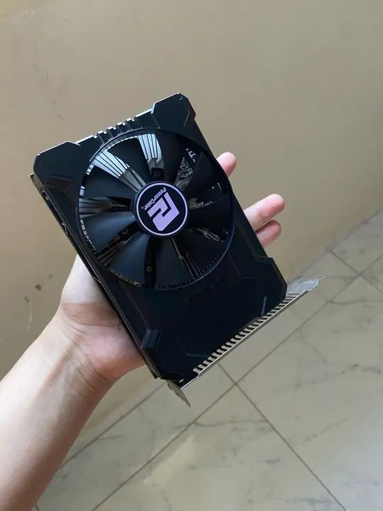 Placa de Vídeo PowerColor Radeon RX 550 4GB - Foto 3