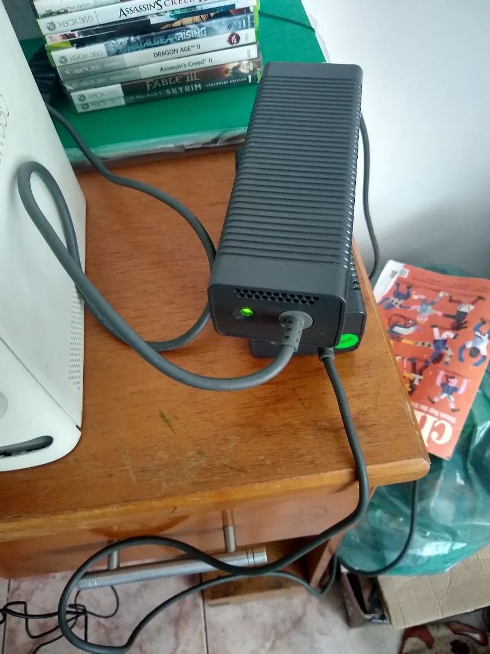 Xbox 360 Fat Com HD De 500 gigas com 221 jogos no HD - Foto 4