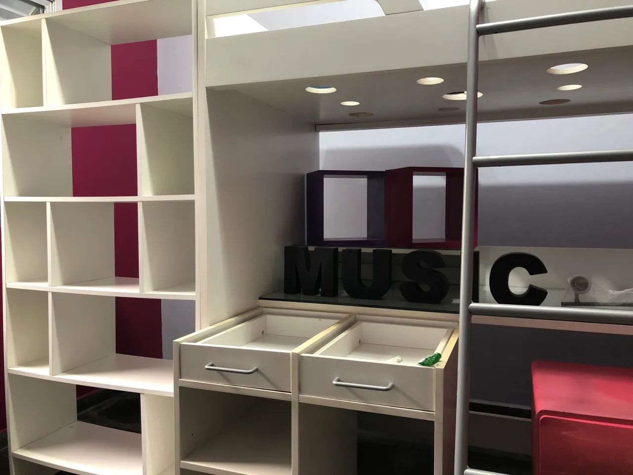 Cama e acessórios TOK STOKnovíssimo  - Foto 6