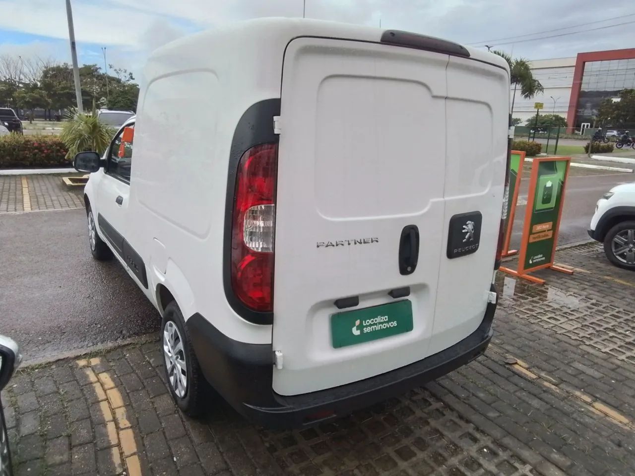 Peugeot Partner rapid 2024 1.4 evo flex business pack manual - Foto 6