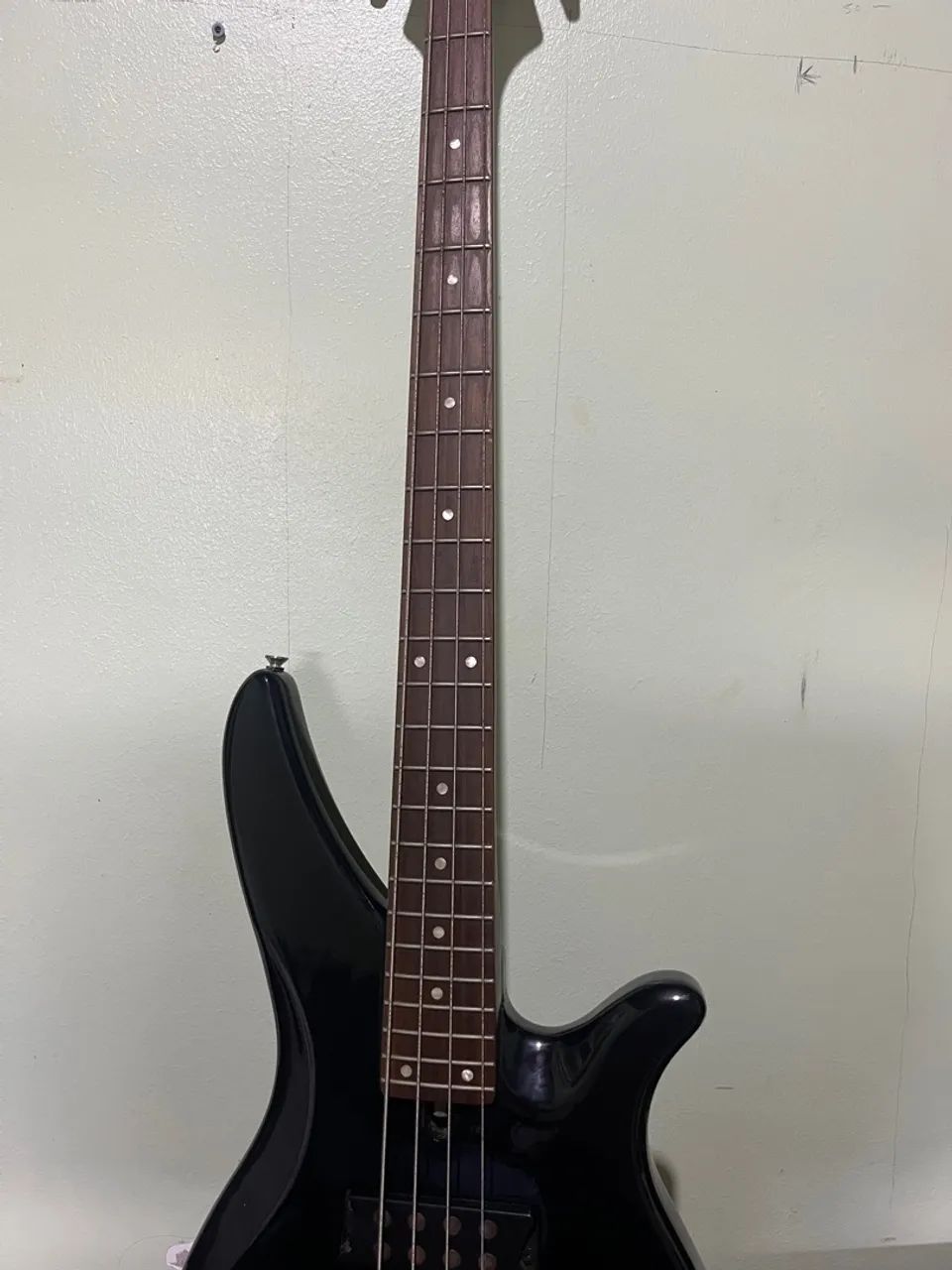 Baixo Elétrico Yamaha 4 Cordas - Foto 4