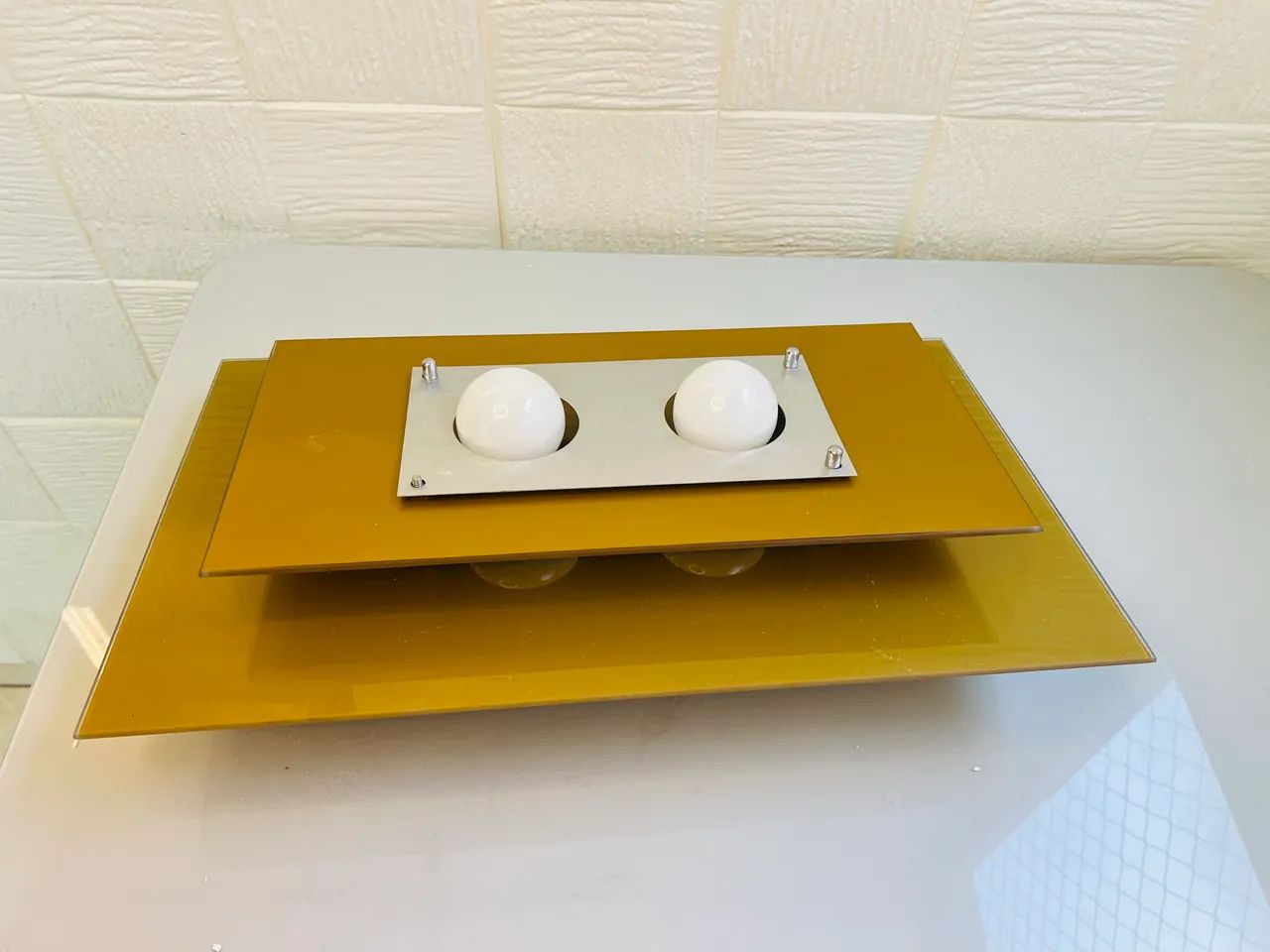 Lustre com lâmpadas de led