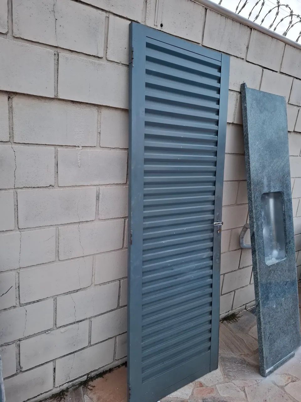 PIA DE GRANITO COM CUBA DE INOX  - Foto 3